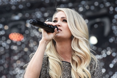 carrie-underwood-performs-at-the-tuckerville-festival-in-enschede-netherlands-09-01-2018-7.jpg