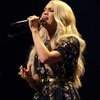 Carrie-Underwood---Performing-at-the-Grand-Ole-Opry-01.jpg