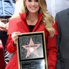 Carrie-Underwood-Hollywood-Walk-Fame-Ceremony-2018_28929.jpg