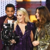 Carrie-Underwood-at-2019-American-Music-Awards_28129.jpg
