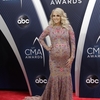 Moments-from-the-CMA-Awards-red-carpet_3_1.jpg