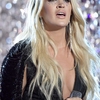 carrie-underwood-brings-down-the-house-with-emotional-performance-of-cry-pretty-at-cmt-music-awards-2.jpg