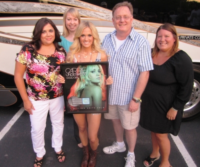 Carrie-Underwood-Good-Girl-Platinum-.jpg