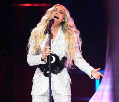 Carrie-Underwood-Wore-Head-To-Toe-Sequins-For-CMT-Music-Awards-2021-Performance-Promo.jpg