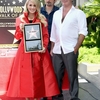 Carrie-Underwood-Hollywood-Walk-Fame-Ceremony-2018_281629.jpg