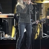 Carrie-Underwood-at-Jimmy-Kimmel-Live--15.jpg