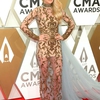 Carrie-Underwood-at-The-53rd-Annual-CMA-Awards-in-Nashville-2.jpg