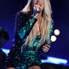 carrie-underwood-performs-at-2018-cma-music-festival-in-nashville-5.jpg